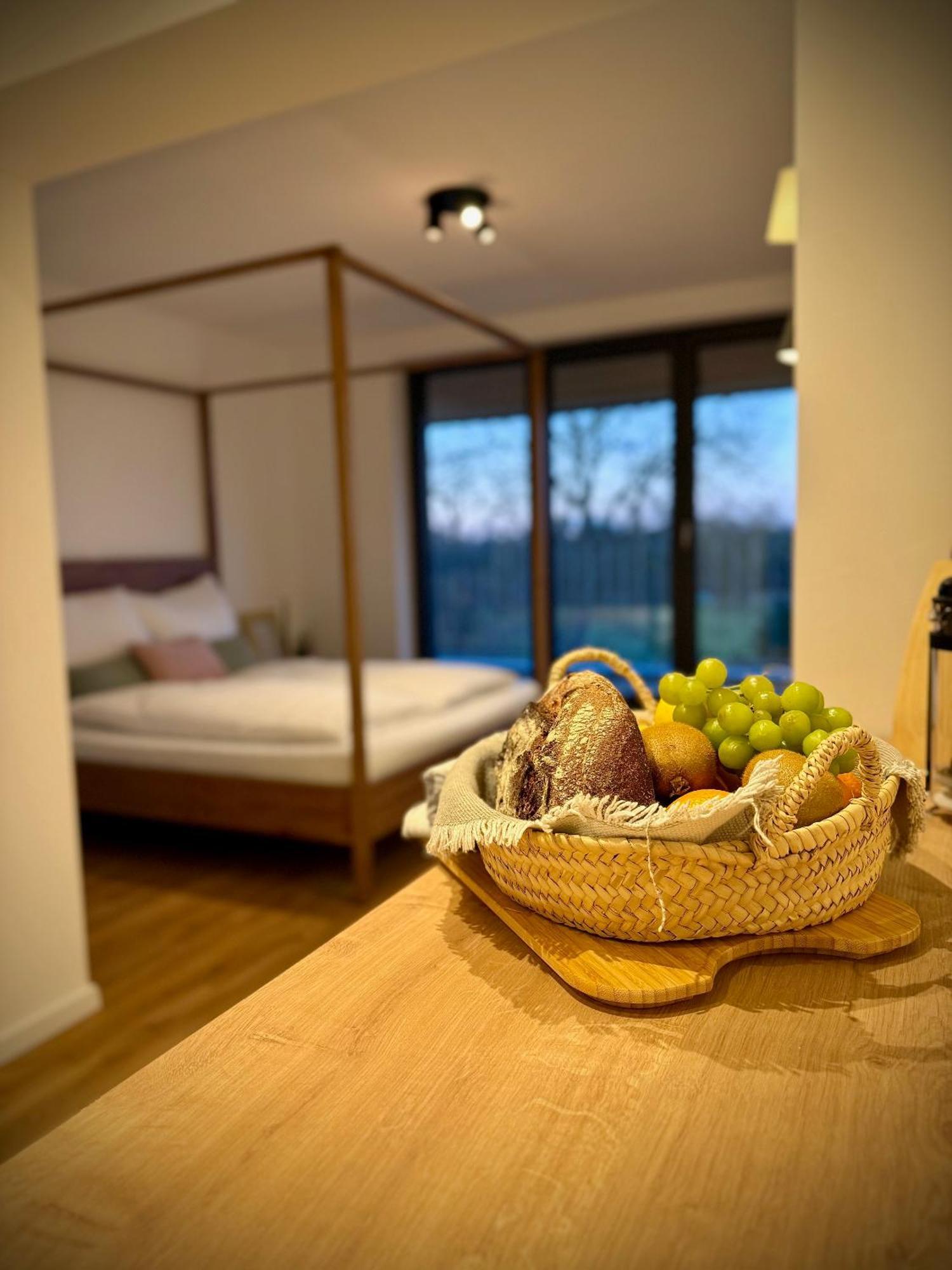 Haus Am See B&B Bornheim  Eksteriør bilde